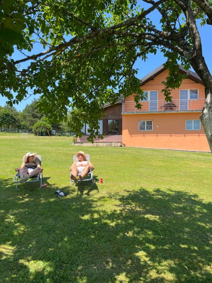 Apartments Marija Vrelo Koreničko Eksteriør bilde
