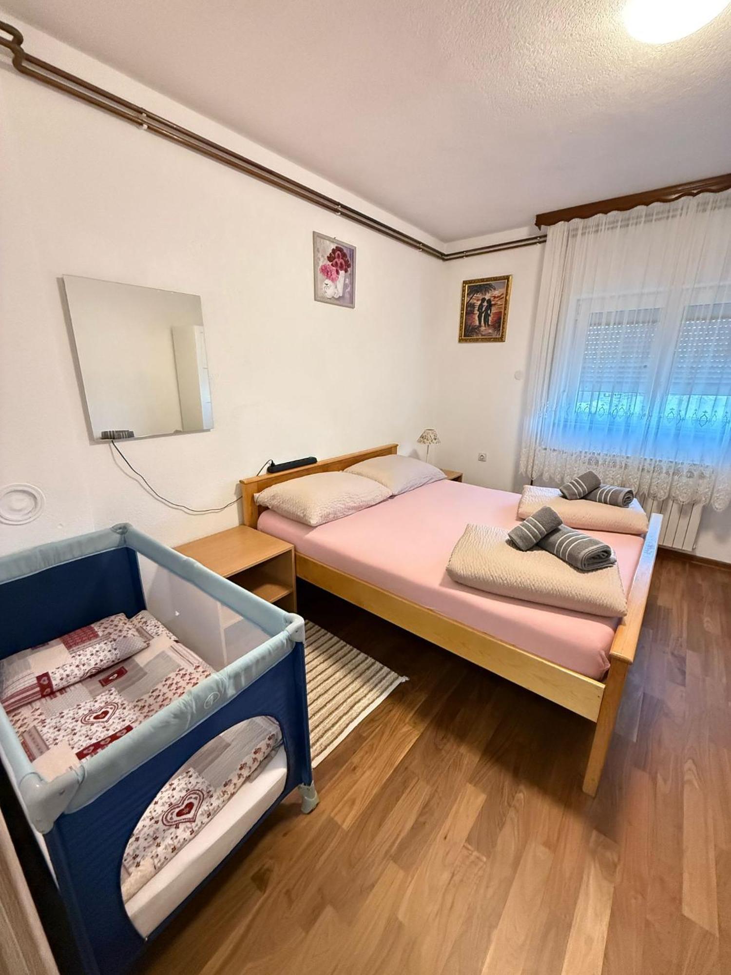 Apartments Marija Vrelo Koreničko Eksteriør bilde